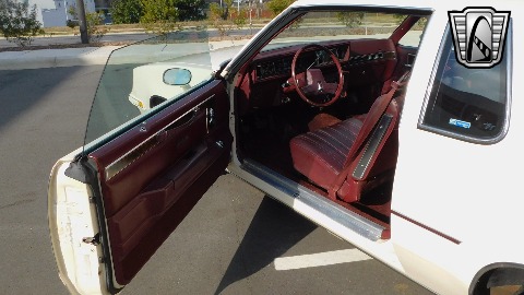 1984 Oldsmobile Cutlass image 18