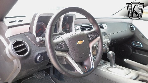2012 Chevrolet Camaro image 21