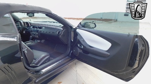 2012 Chevrolet Camaro image 23