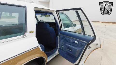 1984 Chevrolet Caprice image 31