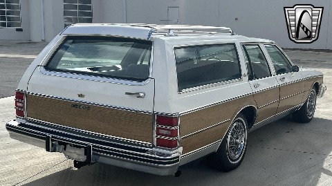 1984 Chevrolet Caprice image 6