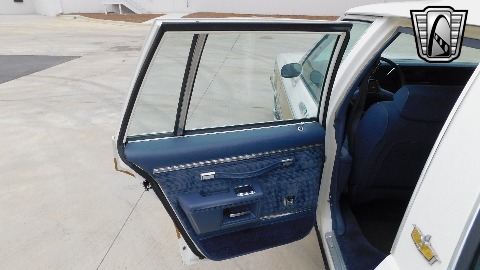 1984 Chevrolet Caprice image 26