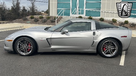2007 Chevrolet Corvette image 3