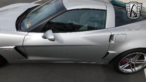 2007 Chevrolet Corvette image 32