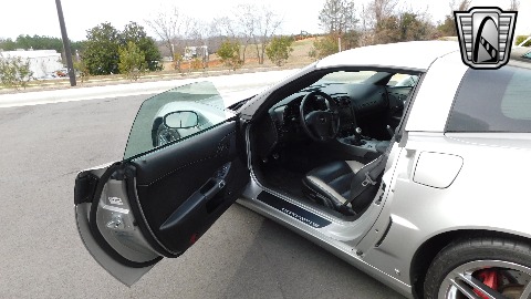 2007 Chevrolet Corvette image 19