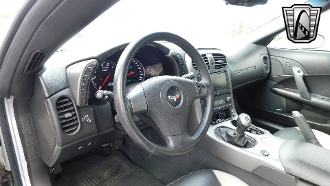 2007 Chevrolet Corvette image 21