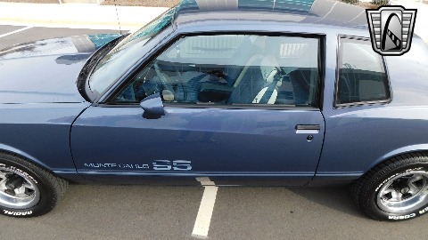 1983 Chevrolet Monte Carlo image 32