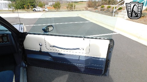 1983 Chevrolet Monte Carlo image 22