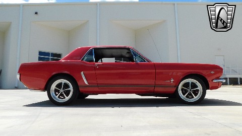 1965 Ford Mustang image 81