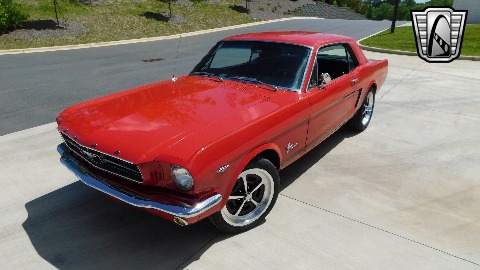 1965 Ford Mustang image 109