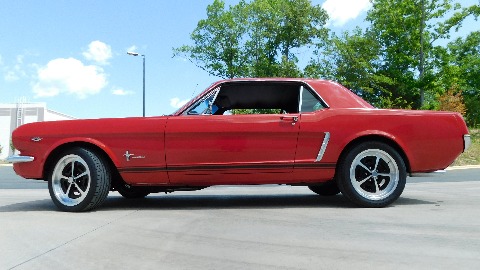 1965 Ford Mustang image 105