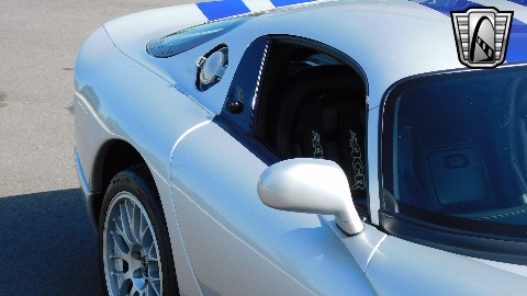 1999 Dodge Viper image 29