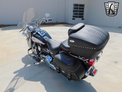 2007 Harley Davidson FLSTCI image 6