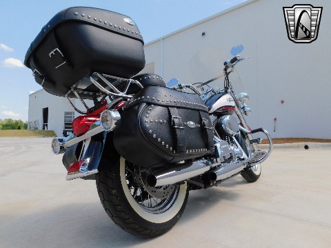 2007 Harley Davidson FLSTCI image 11