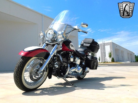 2007 Harley Davidson FLSTCI image 17