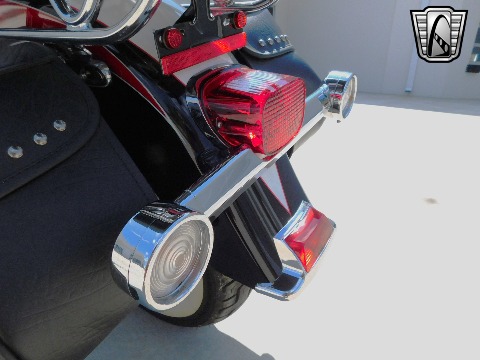 2007 Harley Davidson FLSTCI image 24