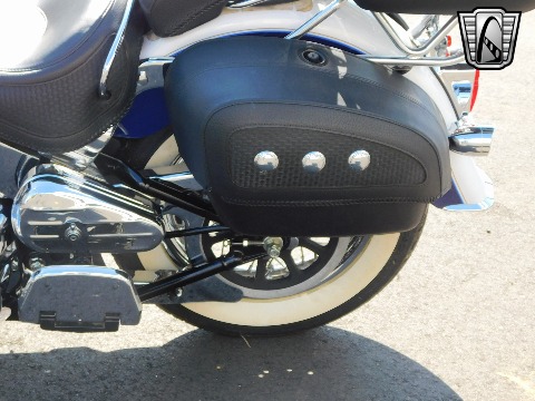 2007 Harley Davidson Softail Deluxe image 7