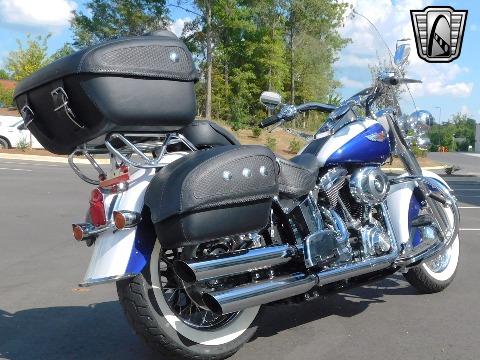 2007 Harley Davidson Softail Deluxe image 11