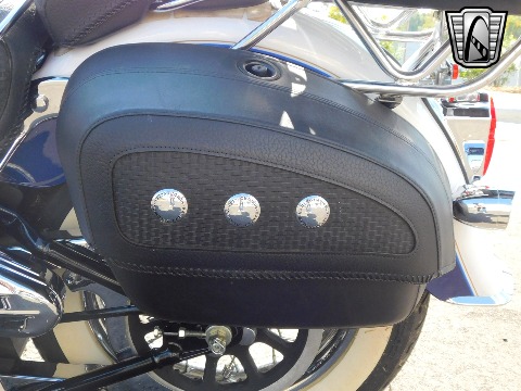 2007 Harley Davidson Softail Deluxe image 18