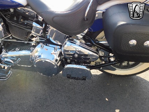 2007 Harley Davidson Softail Deluxe image 44