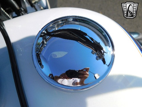 2007 Harley Davidson Softail Deluxe image 24