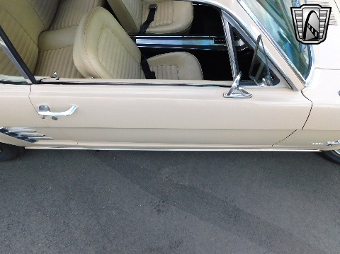 1966 Ford Mustang image 59