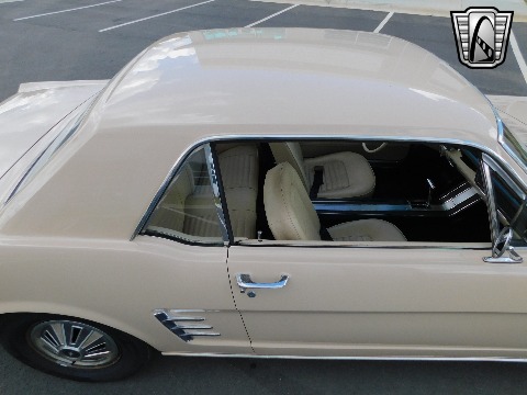 1966 Ford Mustang image 76