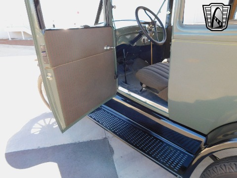 1926 Ford Model T image 36