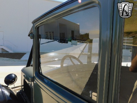 1926 Ford Model T image 92