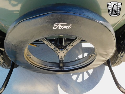 1926 Ford Model T image 102