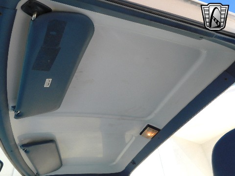 1995 Ford F150 image 36