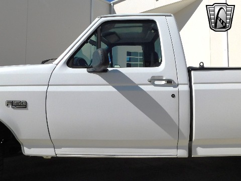 1995 Ford F150 image 13