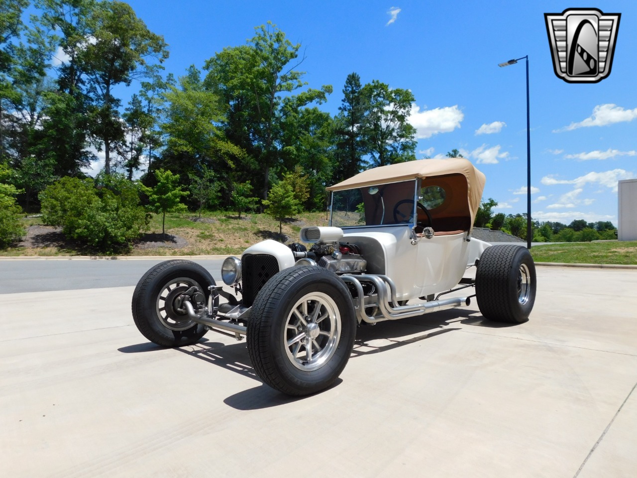 1923 Ford T-Bucket Hot Rod 2