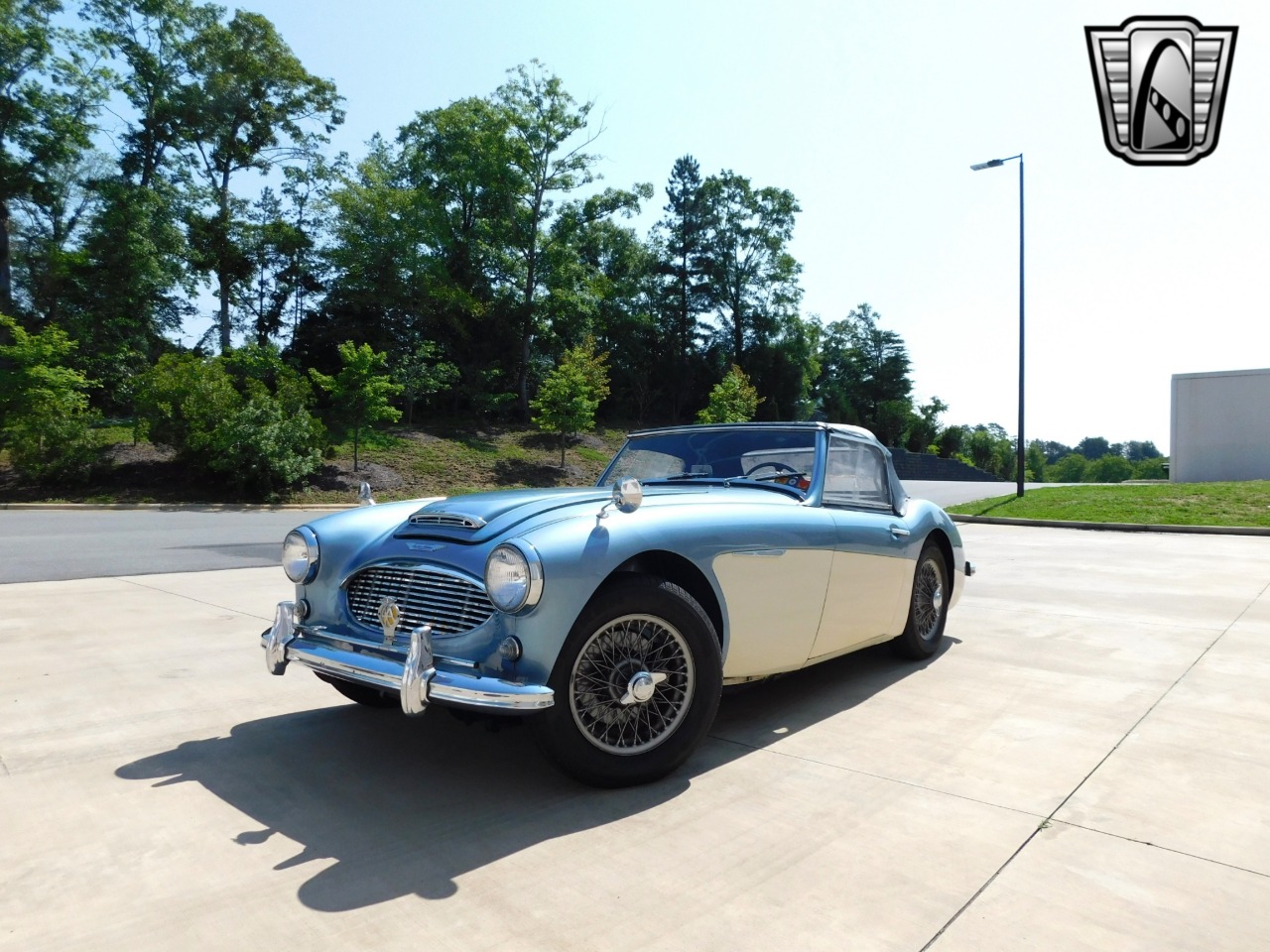 1961 Austin-Healey 3000 2