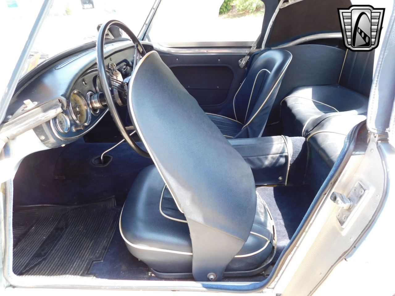 1961 Austin-Healey 3000 24