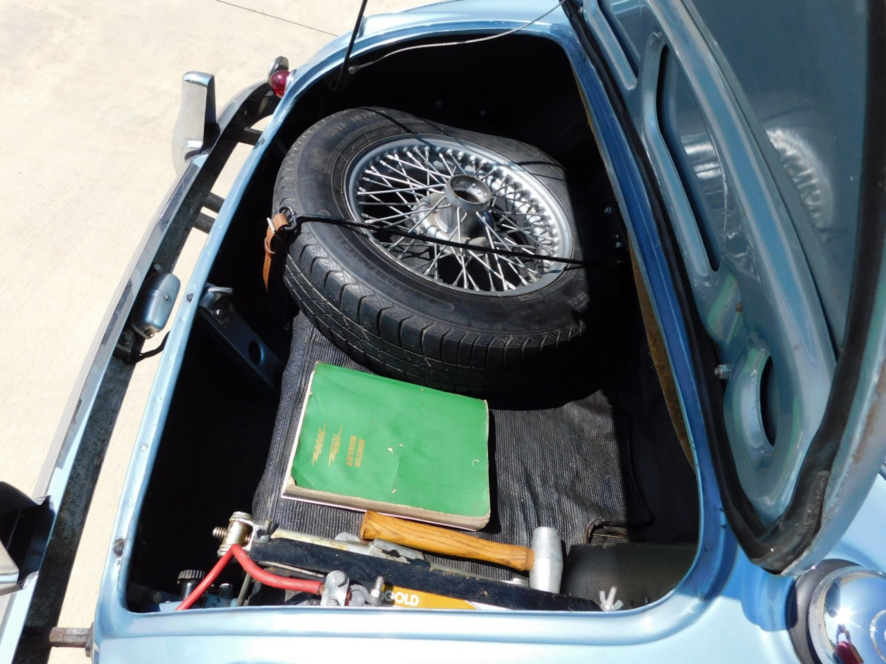 1961 Austin-Healey 3000 19