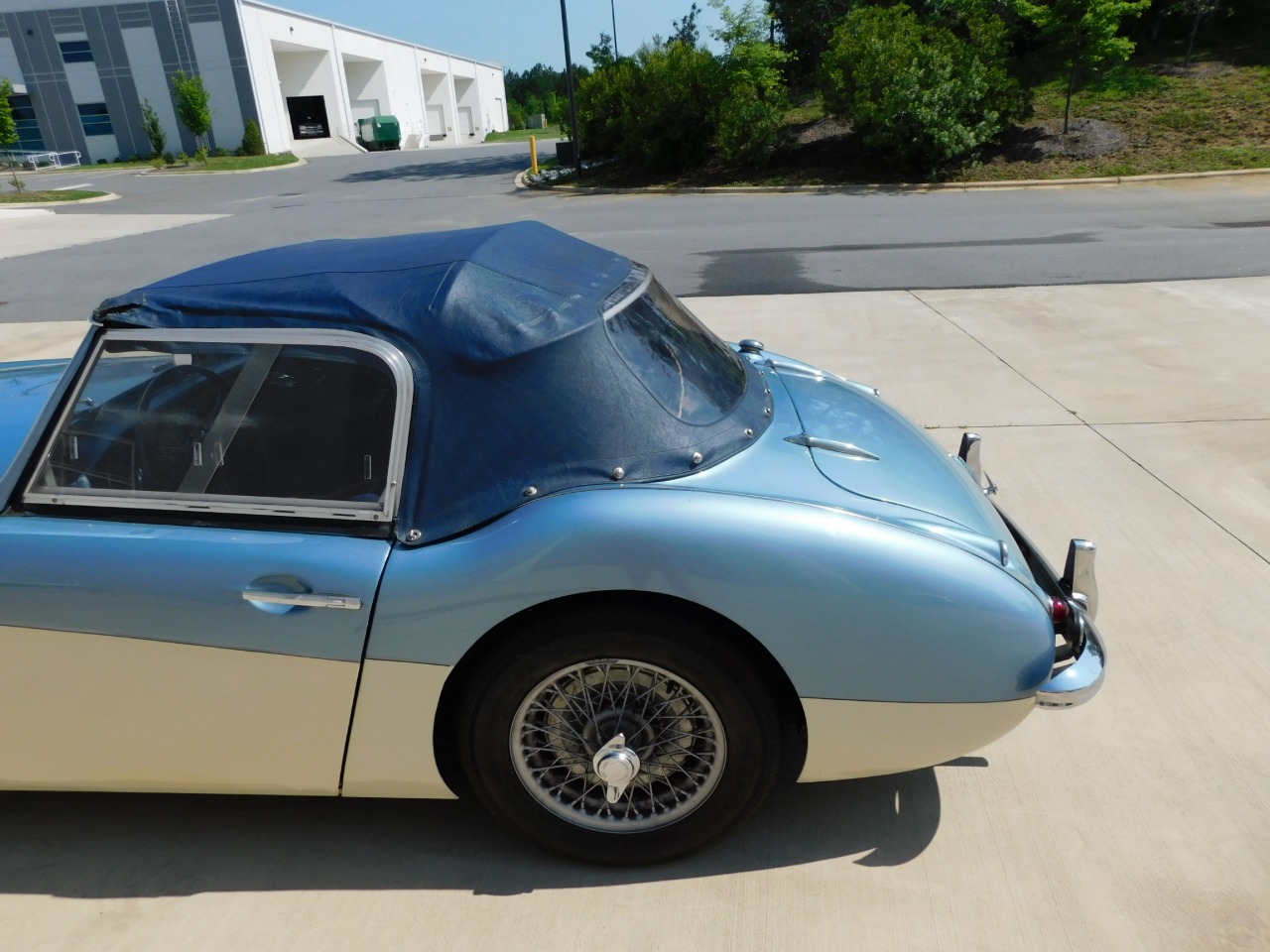 1961 Austin-Healey 3000 41