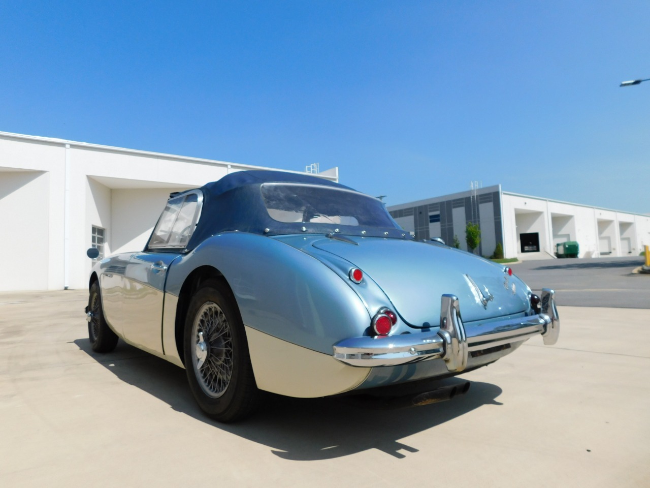 1961 Austin-Healey 3000 42