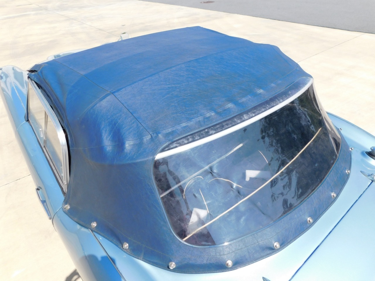 1961 Austin-Healey 3000 22