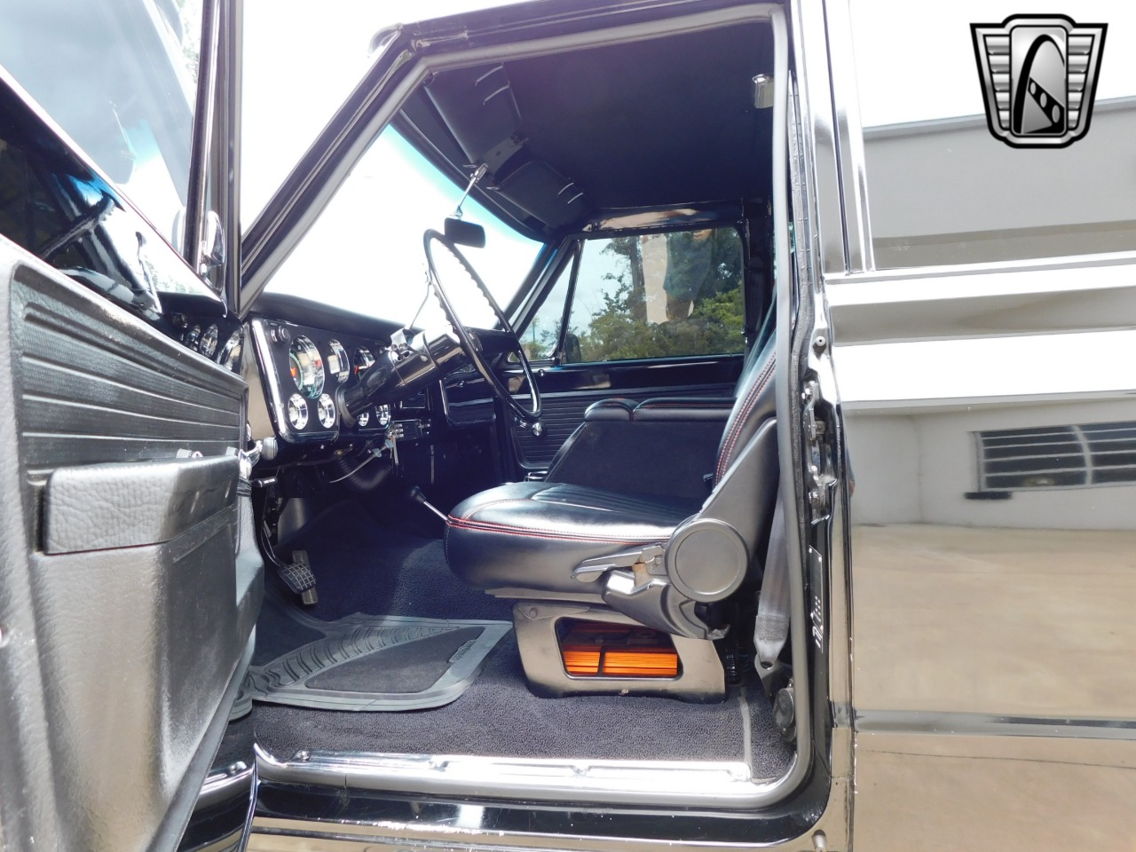 1972 GMC Suburban 92