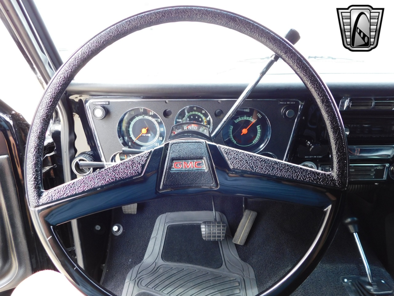 1972 GMC Suburban 95