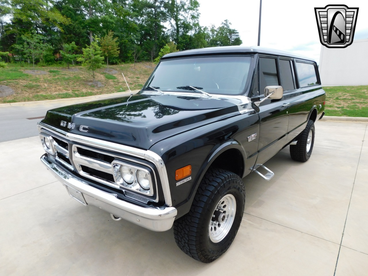 1972 GMC Suburban 36