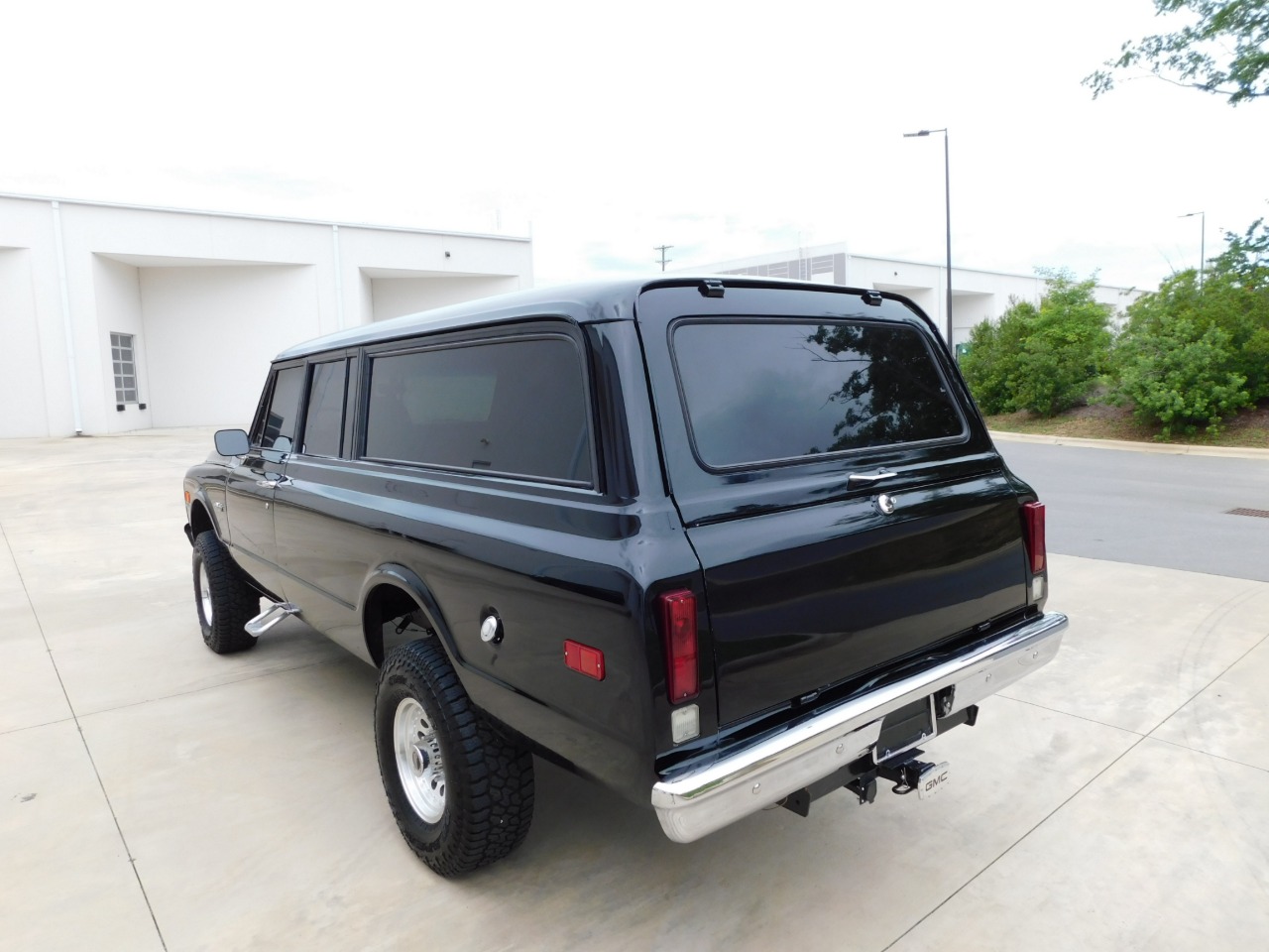 1972 GMC Suburban 44