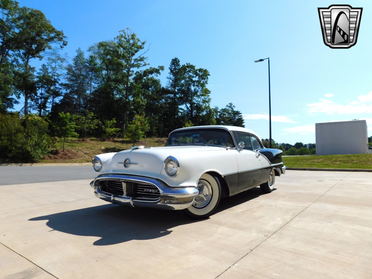 1956 Oldsmobile Super 88 Holiday 2