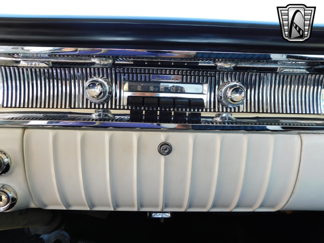 1956 Oldsmobile Super 88 Holiday 91