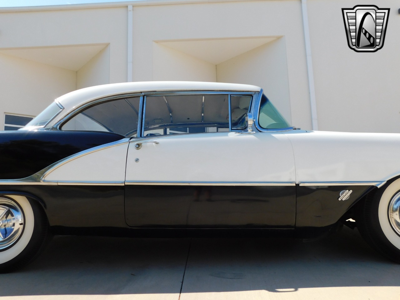 1956 Oldsmobile Super 88 Holiday 50