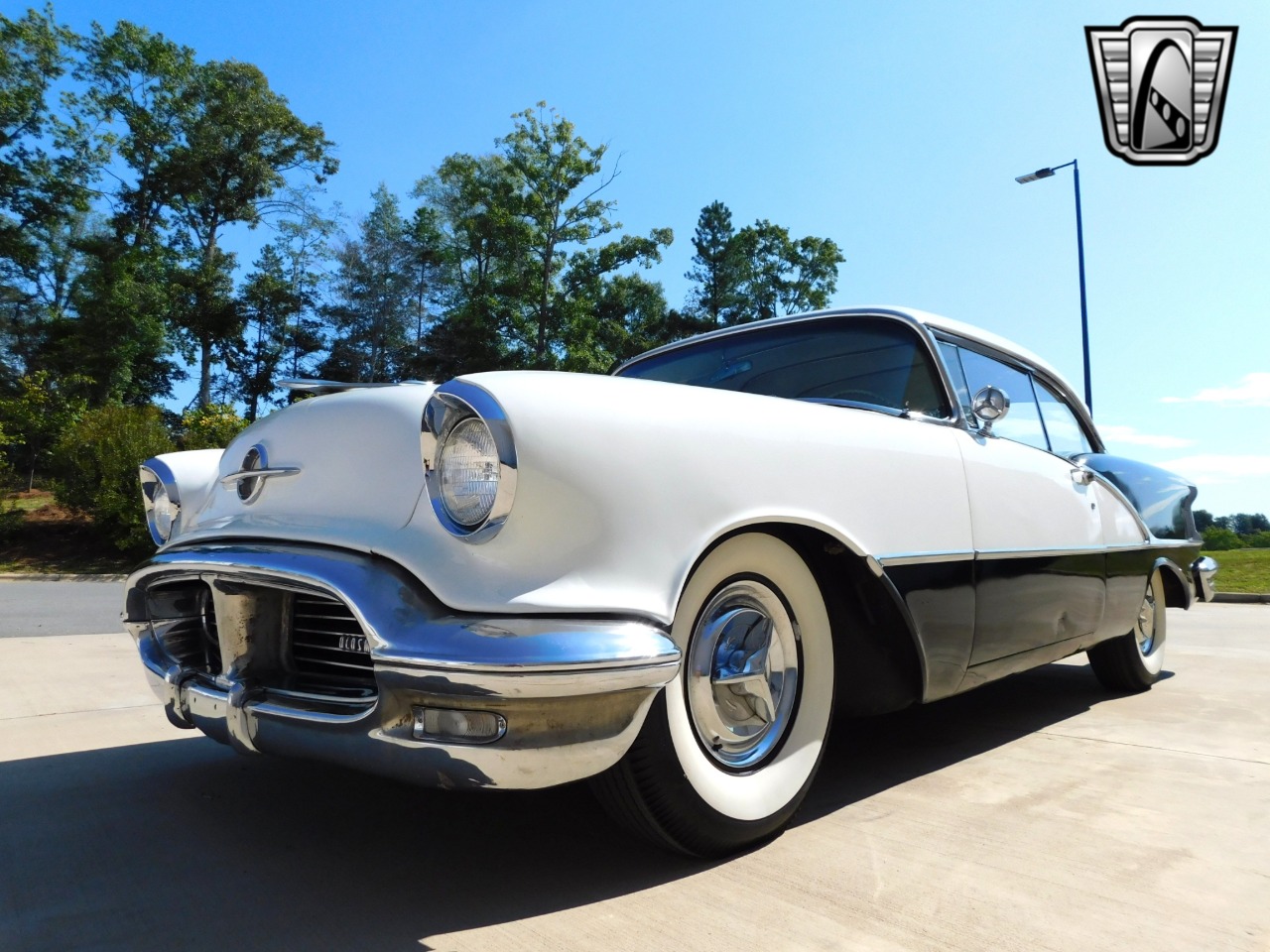 1956 Oldsmobile Super 88 Holiday 4