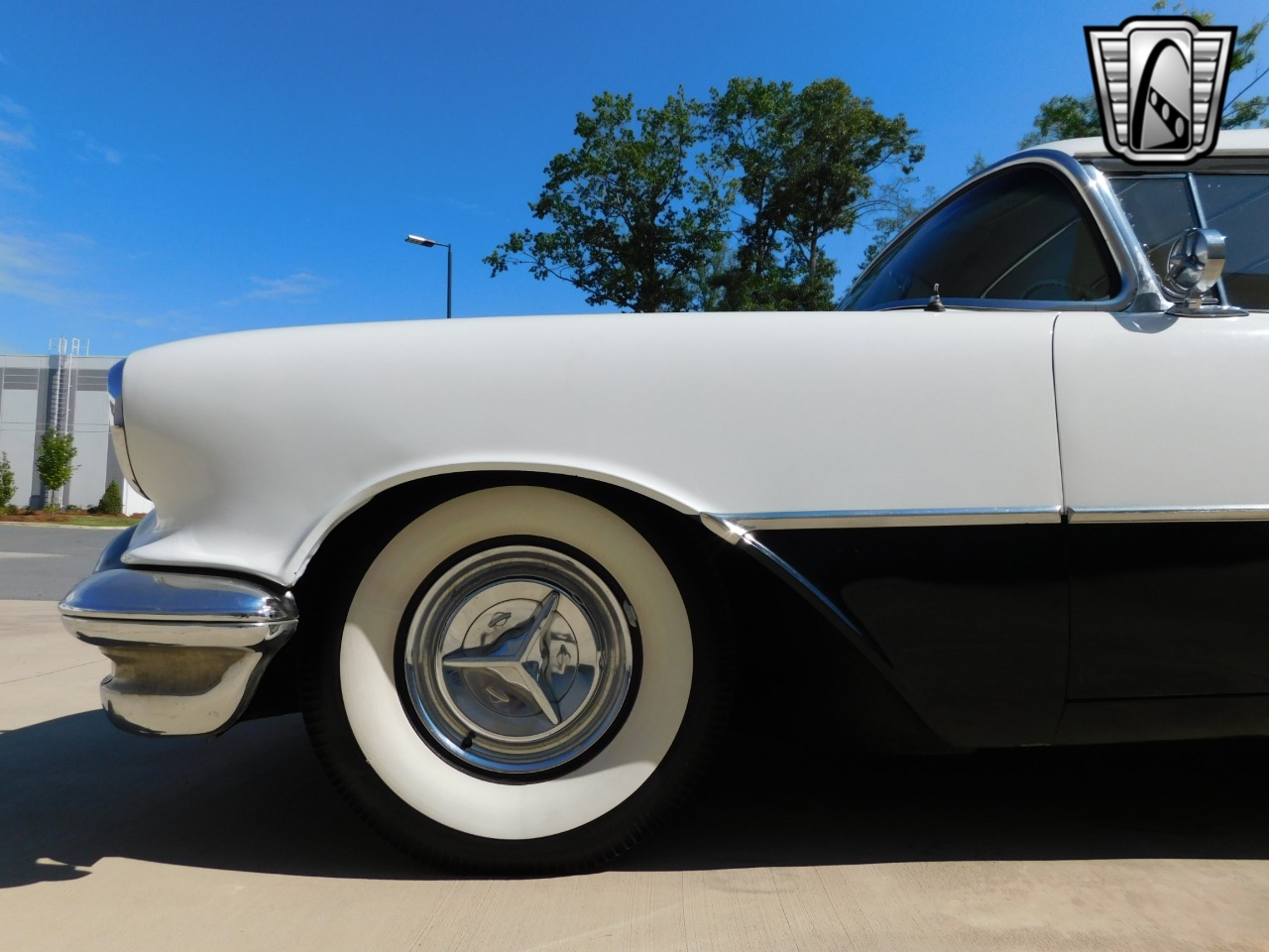 1956 Oldsmobile Super 88 Holiday 5