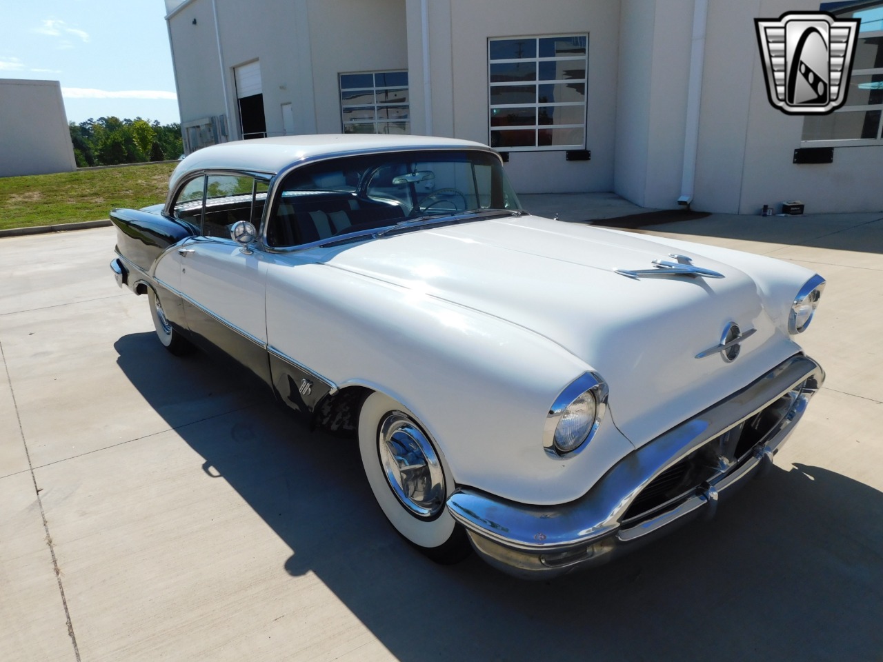 1956 Oldsmobile Super 88 Holiday 55