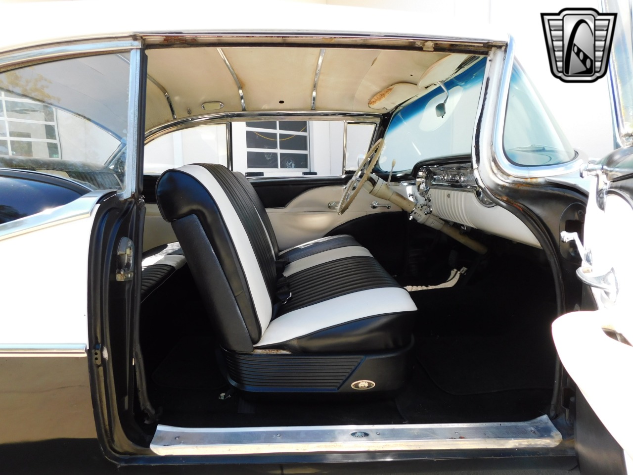 1956 Oldsmobile Super 88 Holiday 99